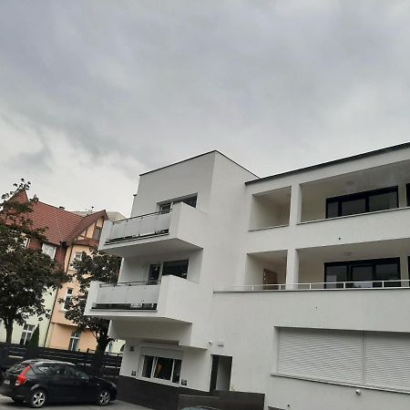 Апартаменти Apartament Emily Свіноуйсьце Екстер'єр фото