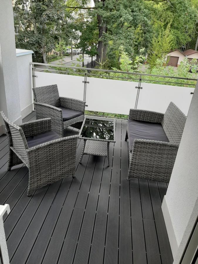 Апартаменти Apartament Emily Свіноуйсьце Екстер'єр фото