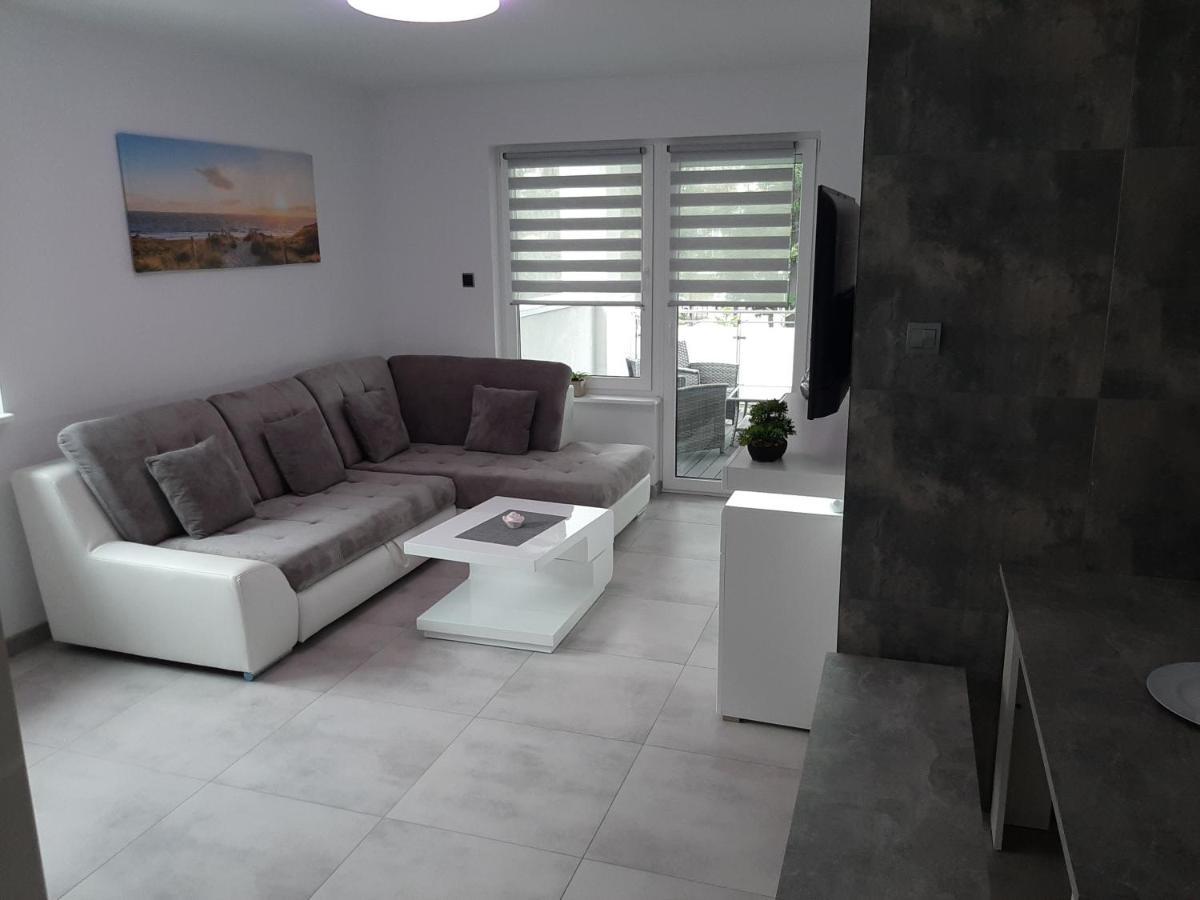 Апартаменти Apartament Emily Свіноуйсьце Екстер'єр фото