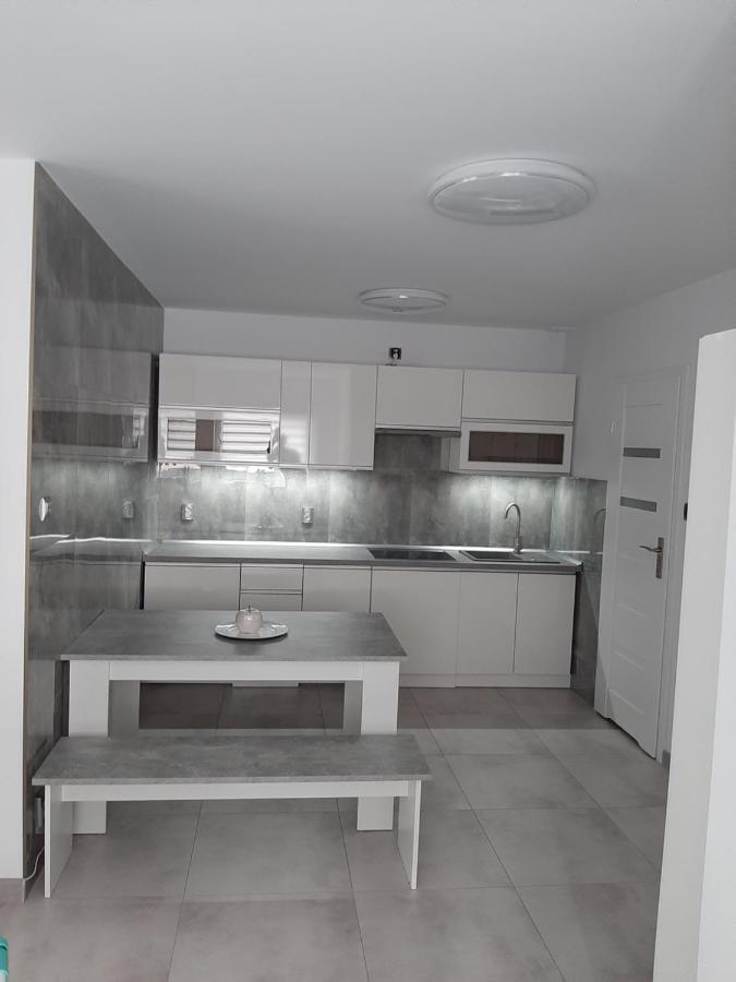 Апартаменти Apartament Emily Свіноуйсьце Екстер'єр фото