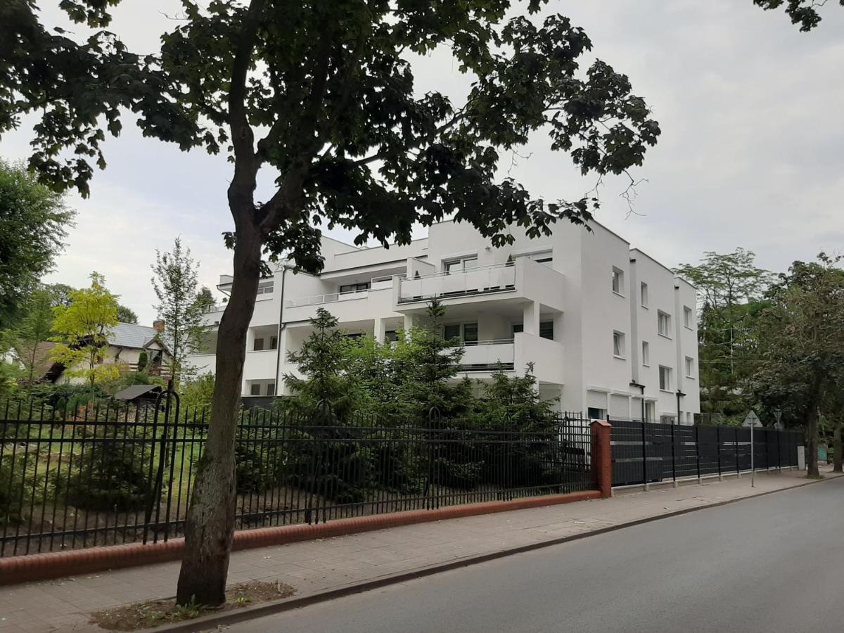 Апартаменти Apartament Emily Свіноуйсьце Екстер'єр фото